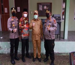 Kabupaten Siak mendapat penghargaan dari Wakapolri sebab capaian vaksinasi dosis II tertinggi se-Provinsi Riau. (Foto: Diana)